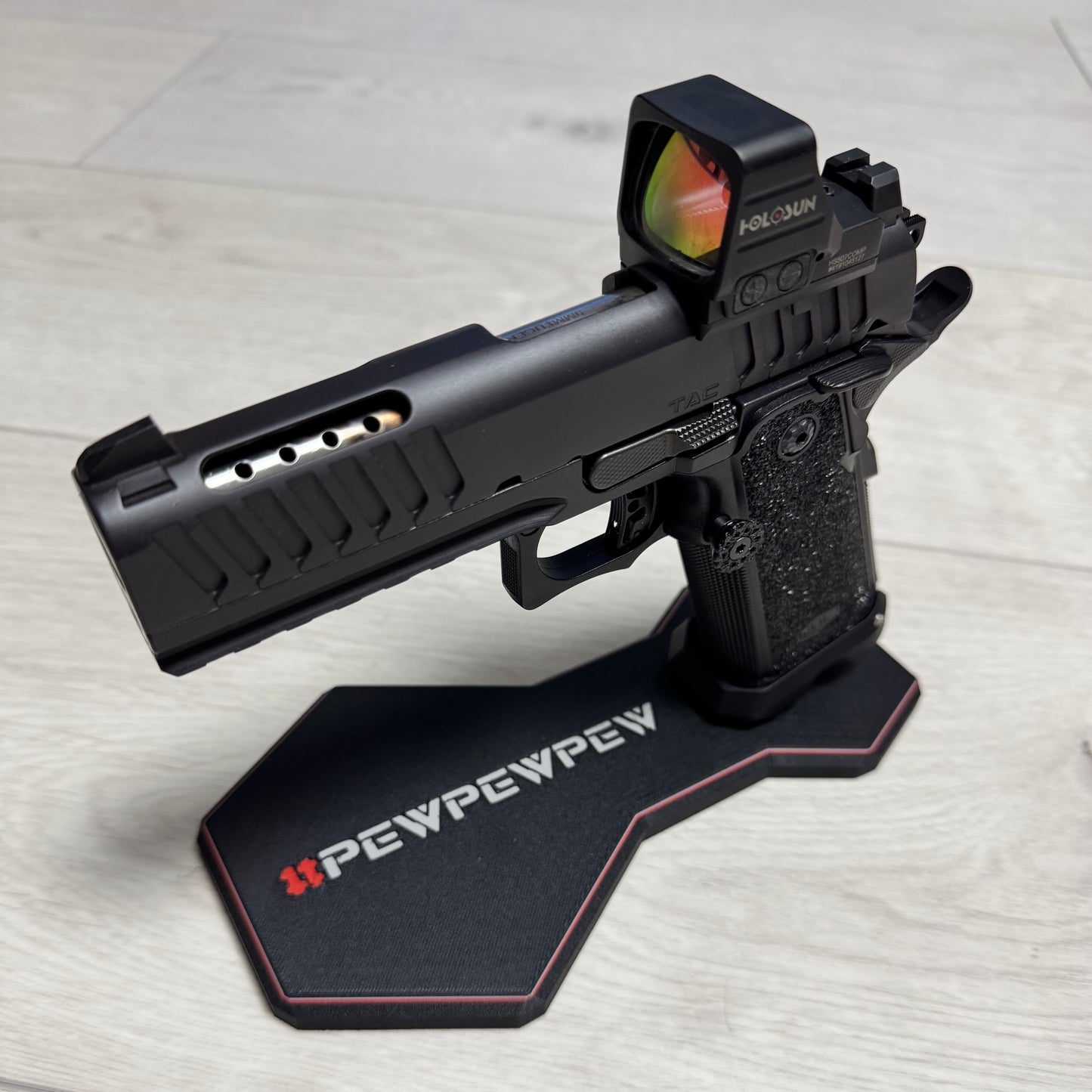 ShowGun Handgun Display Stand