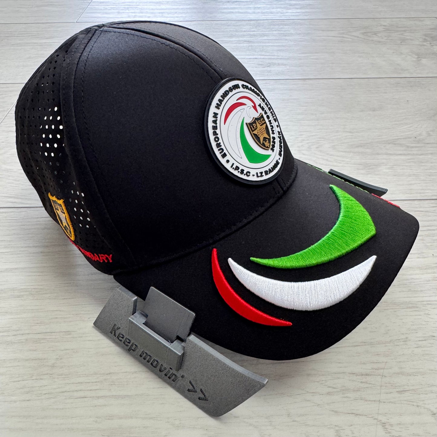 ShadR™ – Clip-On Sun Shield for Sport Caps